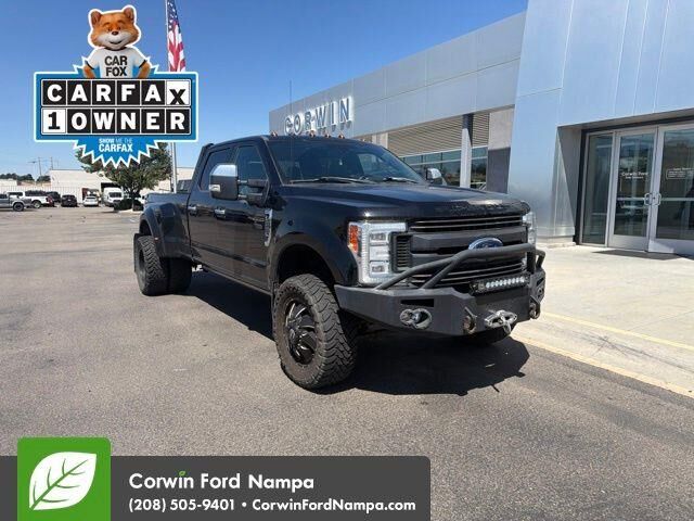 2018 Ford F-350 Super Duty Platinum