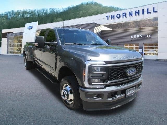 2026 Ford F-350 Super Duty XL — photo 1 of 13