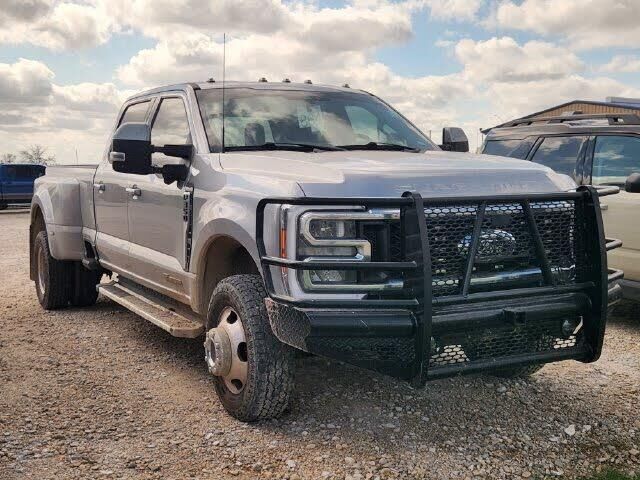 2023 Ford F-350 Super Duty Lariat