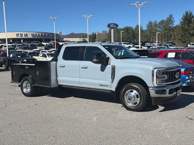 2024 Ford F-350 Super Duty Lariat