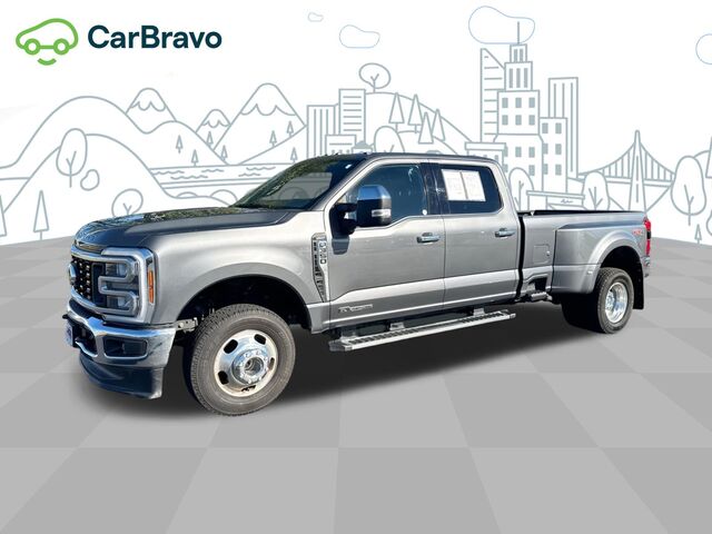 2025 Ford Super Duty F-350 DRW LARIAT