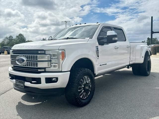 2017 Ford F-350 Super Duty Platinum