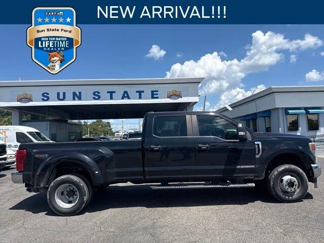 2022 Ford F-350 Super Duty XL — photo 1 of 8