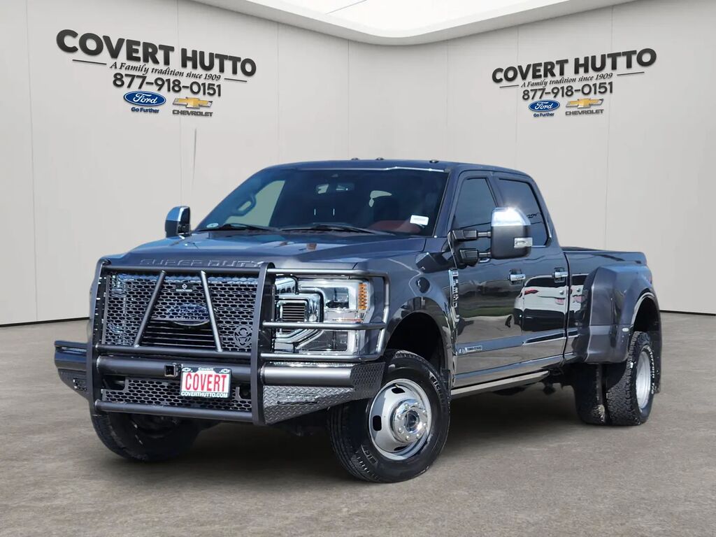 2022 Ford F-350 Super Duty Platinum — photo 1 of 14