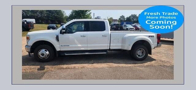 2020 Ford F-350 Super Duty Lariat — photo 1 of 8