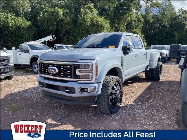 2024 Ford F-450 Super Duty Limited