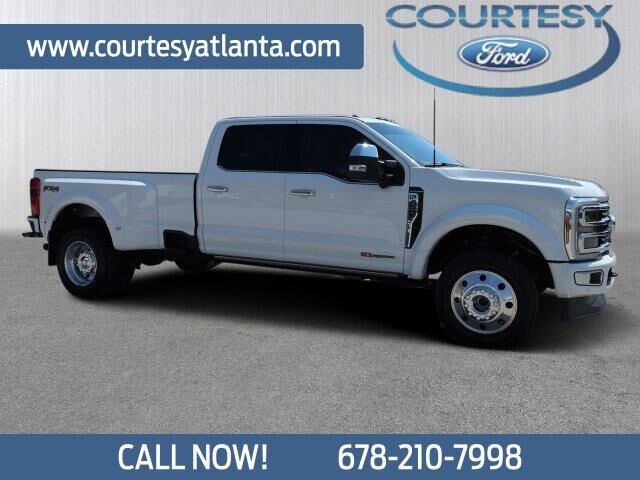 2025 Ford F-450 Super Duty Platinum