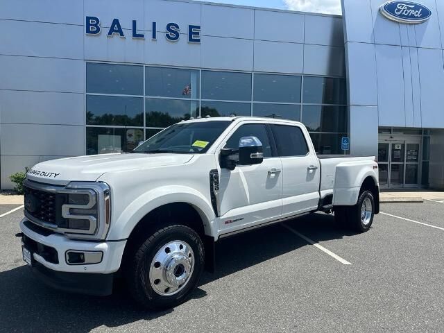 2026 Ford F-450 Super Duty XLT