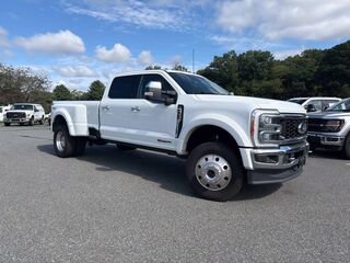 2023 Ford F-450 Super Duty Lariat