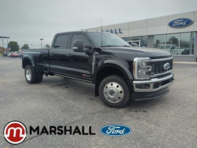 2026 Ford F-450 Super Duty Lariat