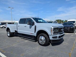 2026 Ford F-450 Super Duty Platinum — photo 1 of 13