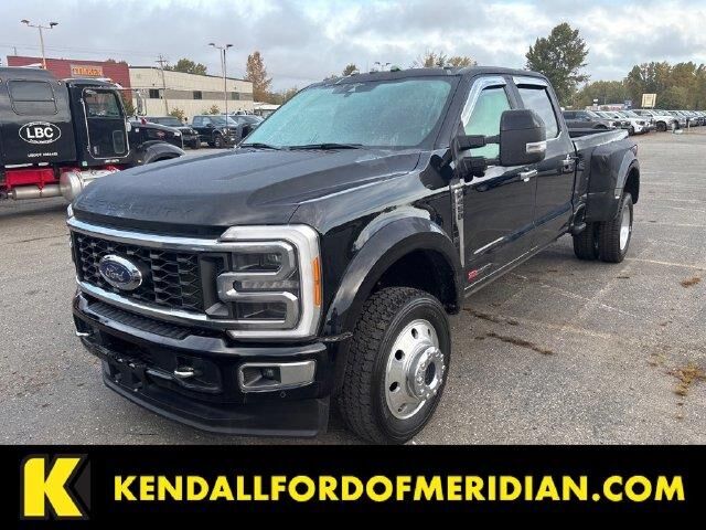 2023 Ford F-450 Super Duty Limited