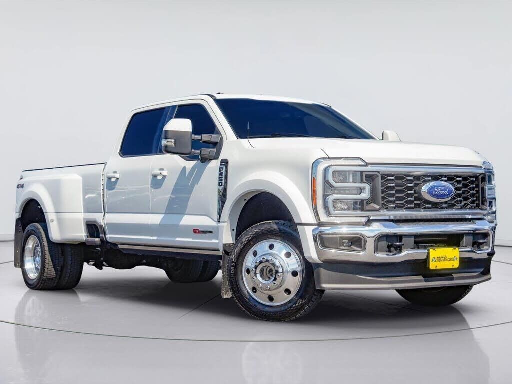 2023 Ford F-450 Super Duty King Ranch — photo 1 of 1
