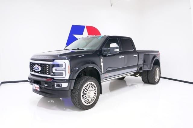 2024 Ford F-450 Super Duty Platinum