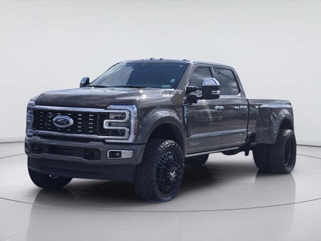 2026 Ford F-450 Super Duty XLT