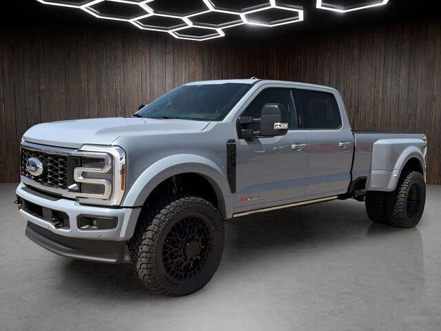 2026 Ford F-450 Super Duty Platinum