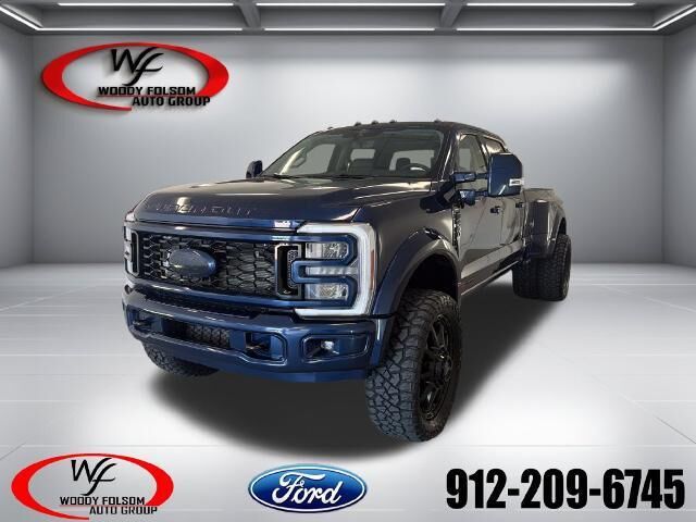 2027 Ford F-450 Super Duty Lariat