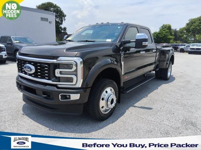 2025 Ford F-450 Super Duty Platinum — photo 1 of 39