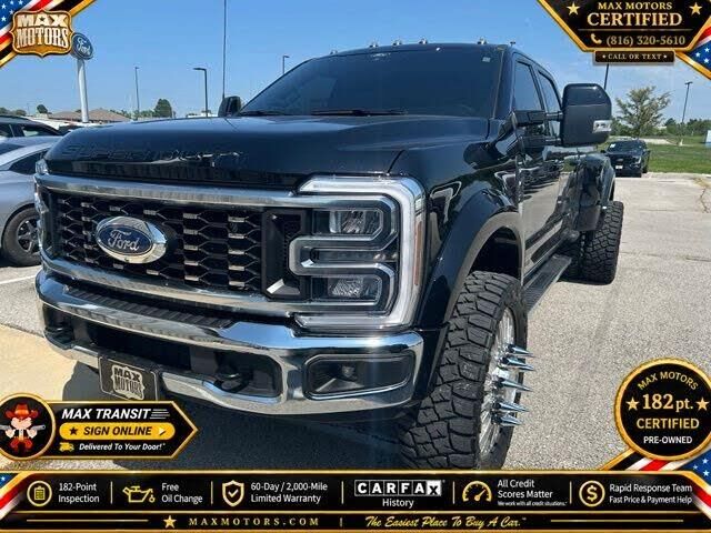 2026 Ford F-450 Super Duty Lariat — photo 1 of 42