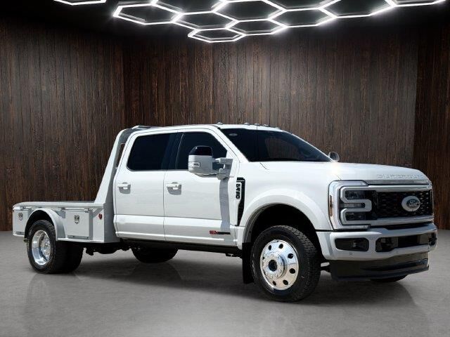2026 Ford F-450 Super Duty Platinum