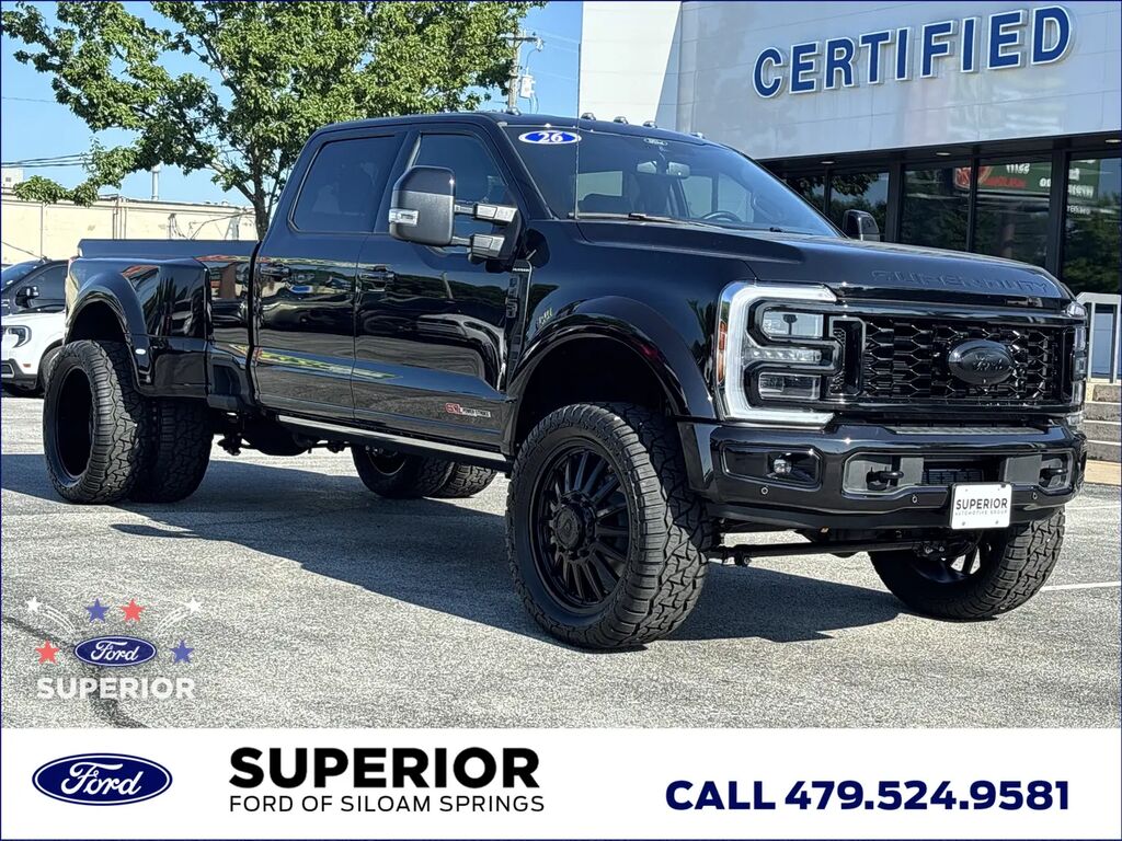 2026 Ford F-450 Super Duty Platinum — photo 1 of 12