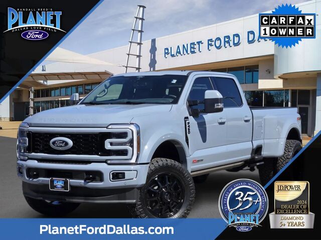 2026 Ford F-450 Super Duty Platinum