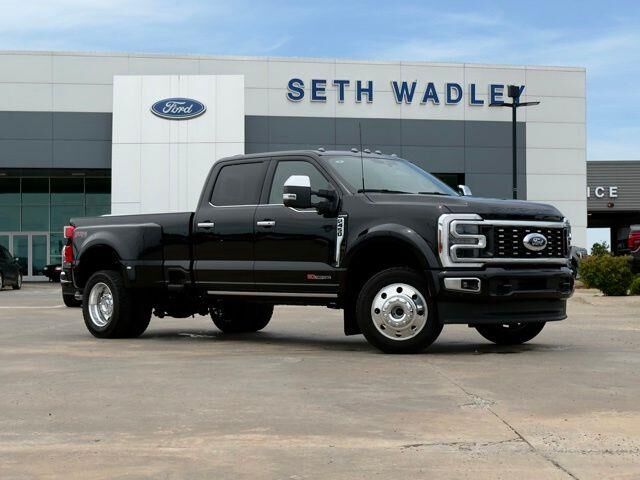 2026 Ford F-450 Super Duty Platinum