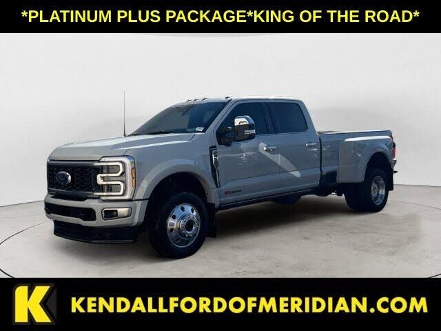 2026 Ford F-450 Super Duty Platinum
