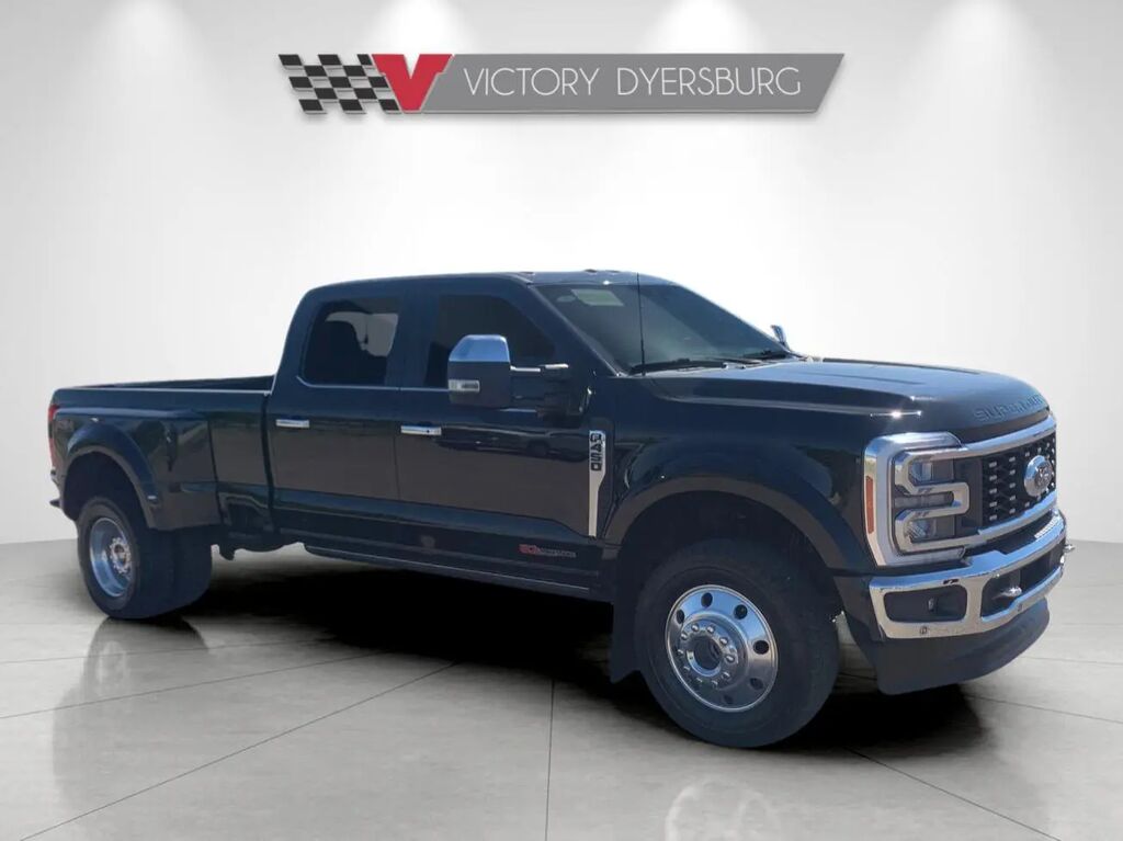 2023 Ford F-450 Super Duty King Ranch — photo 1 of 13