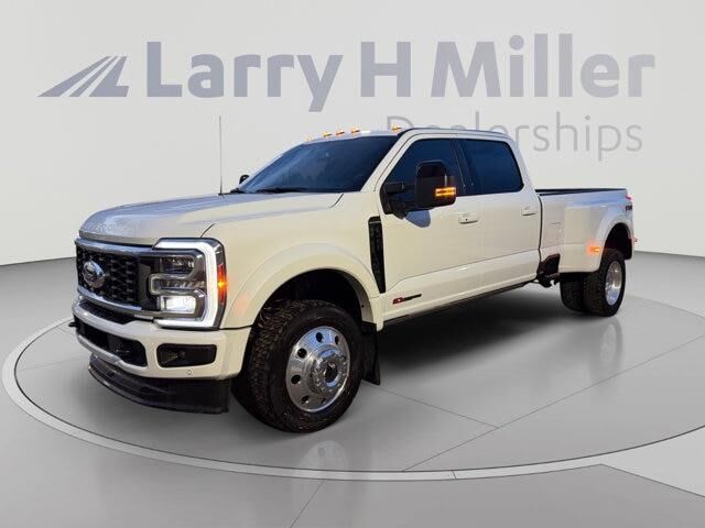 2026 Ford F-450 Super Duty Lariat