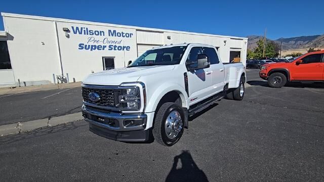 2026 Ford F-450 Super Duty Lariat