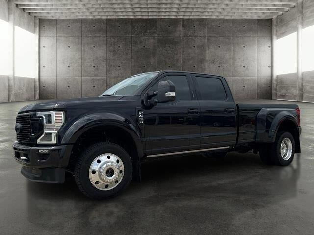 2022 Ford F-450 Super Duty Platinum