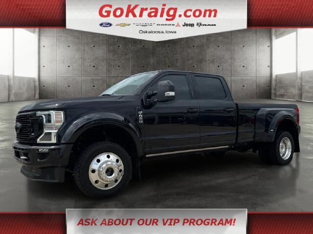 2022 Ford F-450 Super Duty Platinum