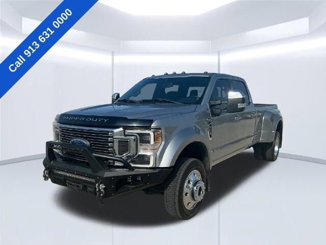 2022 Ford F-450 Super Duty Platinum