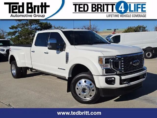 2022 Ford F-450 Super Duty Platinum