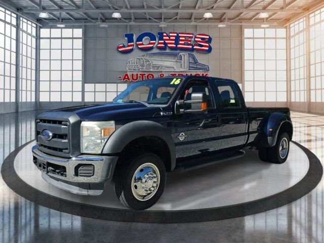 2016 Ford Super Duty F-450 DRW 4WD Crew Cab 172" Platinum