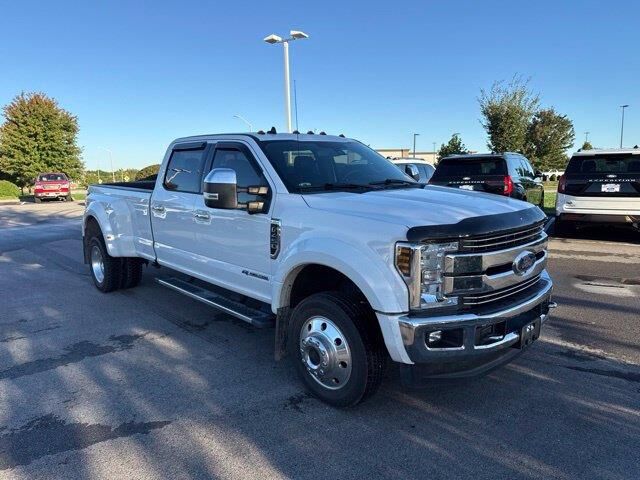 2019 Ford F-450 Super Duty Lariat
