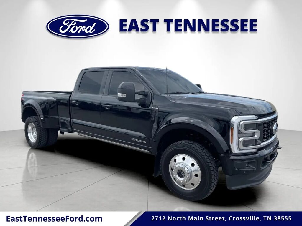 2025 Ford F-450 Super Duty Platinum — photo 1 of 12