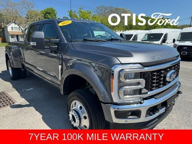 2023 Ford F-450 Super Duty Lariat