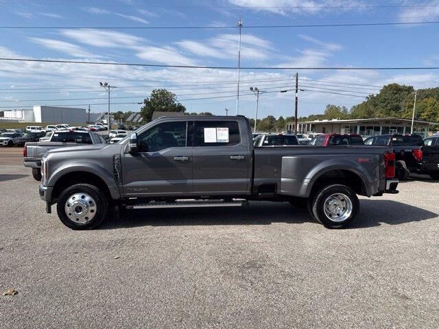 2026 Ford F-450 Super Duty Lariat