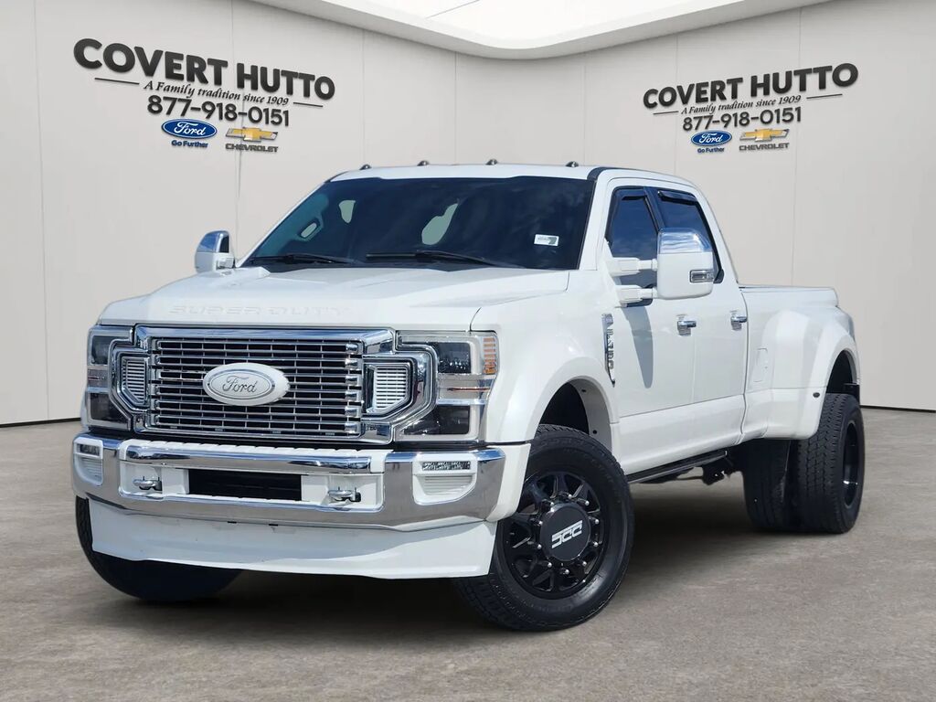 2020 Ford F-450 Super Duty Lariat — photo 1 of 13