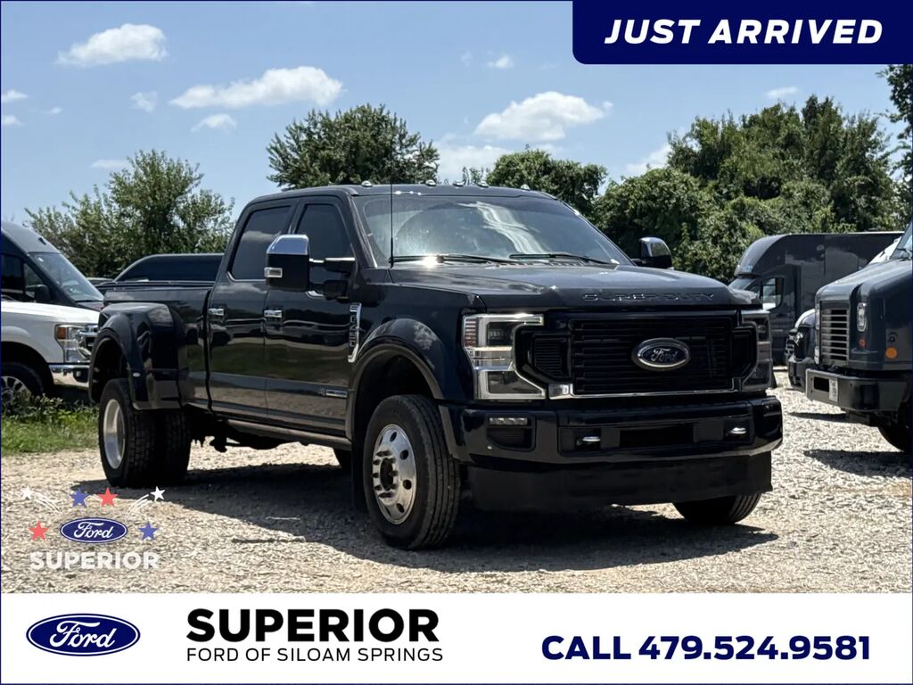 2022 Ford F-450 Super Duty Platinum — photo 1 of 5