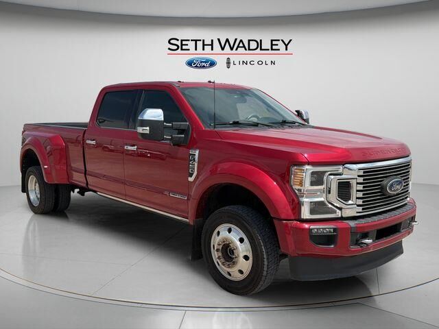 2022 Ford F-450 Super Duty Platinum
