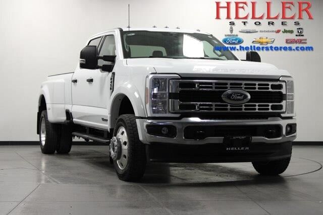 2026 Ford F-450 Super Duty XLT