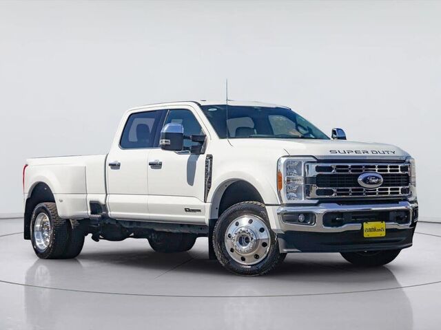 2026 Ford F-450 Super Duty XLT