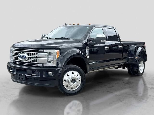 2019 Ford F-450 Super Duty Platinum