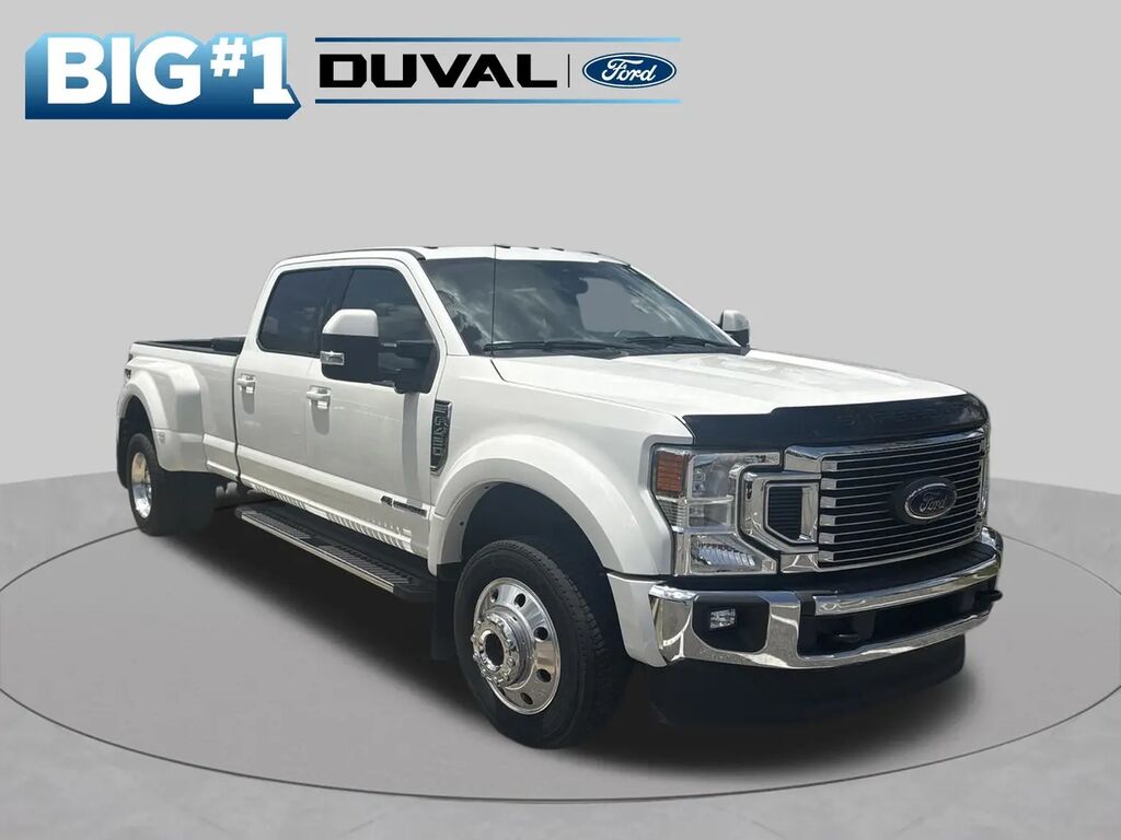 2020 Ford F-450 Super Duty Lariat — photo 1 of 35