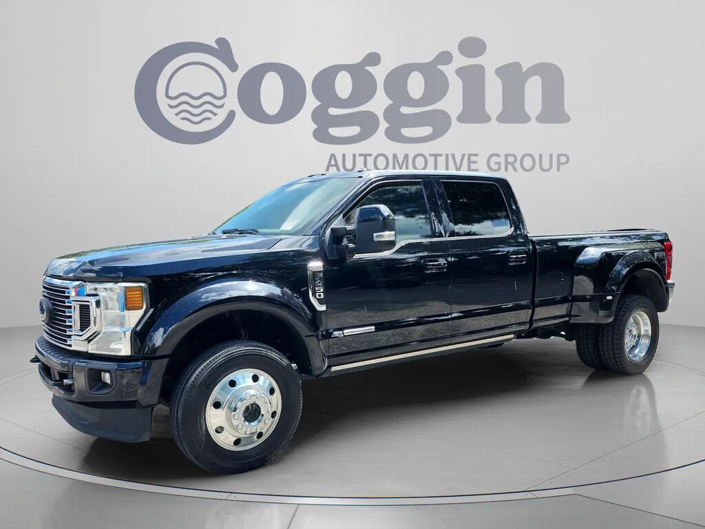 2022 Ford F-450 Super Duty Lariat — photo 1 of 14