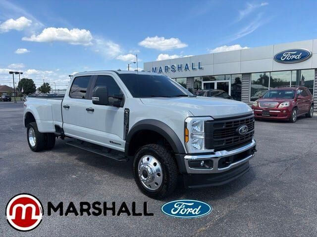 2026 Ford F-450 Super Duty XL — photo 1 of 39