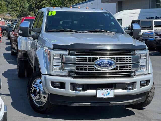 2019 Ford F-450 Super Duty Platinum